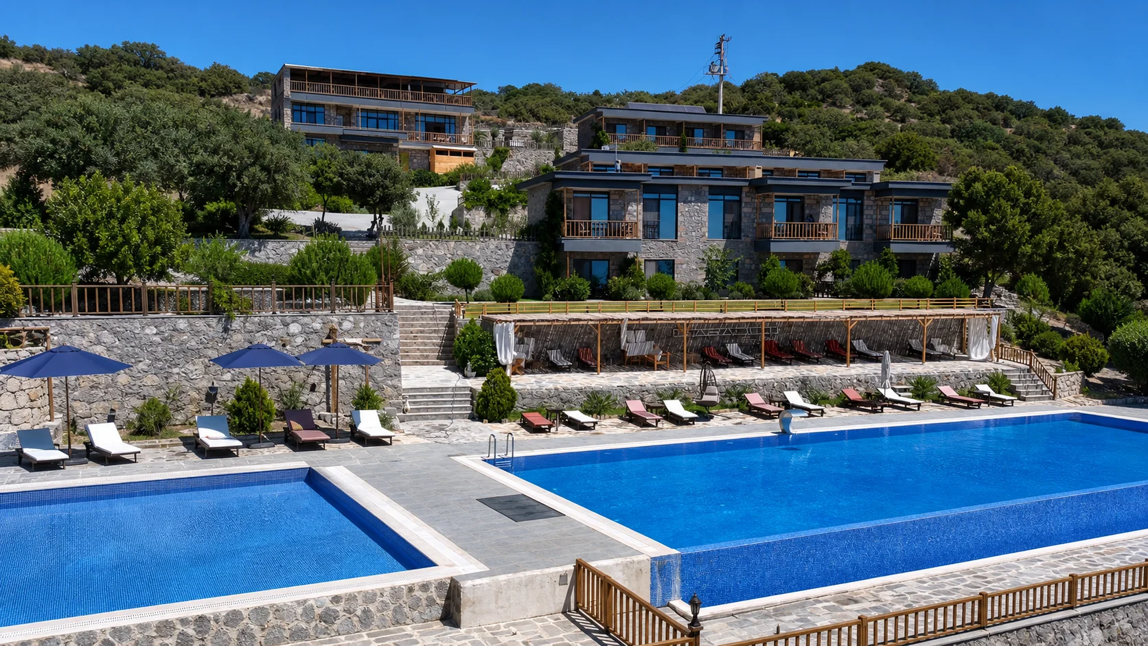 Karadut Taş Otel 1
